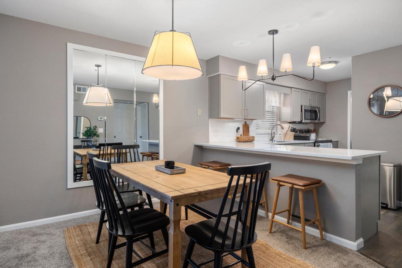 Hadley'S Place At Pointe Royale, Pristine 2 Bed 2 Bath Condo ブランソン エクステリア 写真