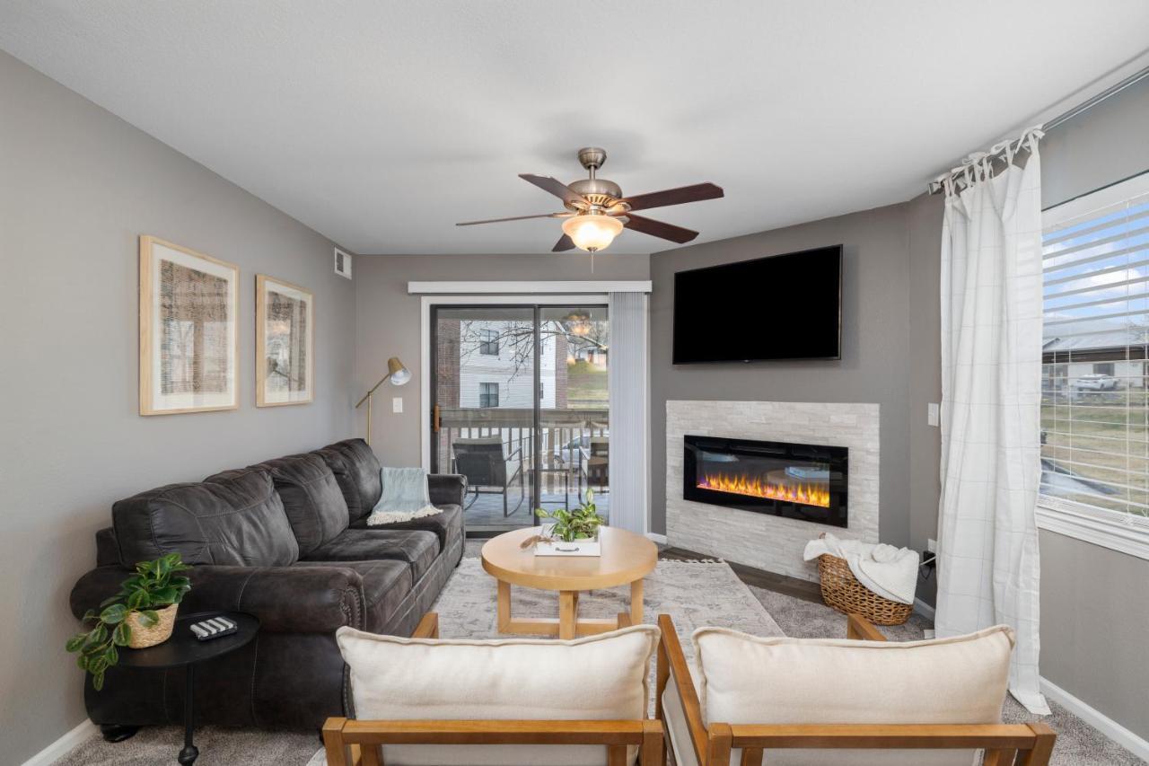 Hadley'S Place At Pointe Royale, Pristine 2 Bed 2 Bath Condo ブランソン エクステリア 写真