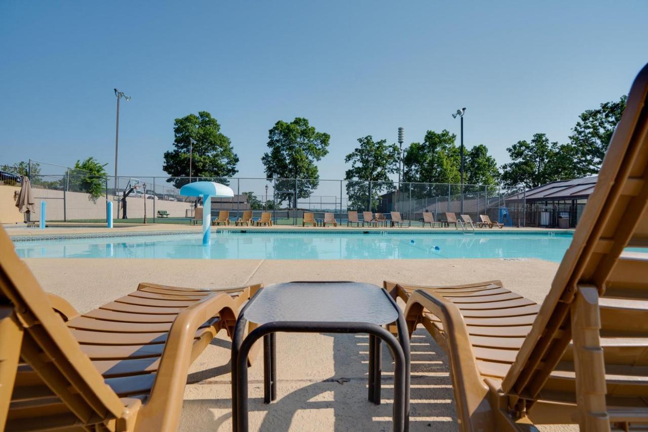 Hadley'S Place At Pointe Royale, Pristine 2 Bed 2 Bath Condo ブランソン エクステリア 写真
