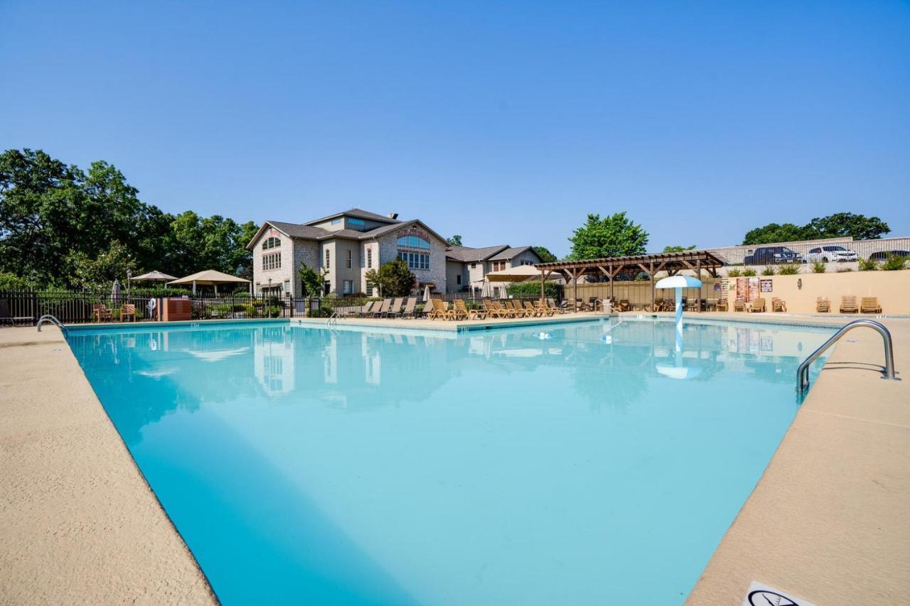 Hadley'S Place At Pointe Royale, Pristine 2 Bed 2 Bath Condo ブランソン エクステリア 写真